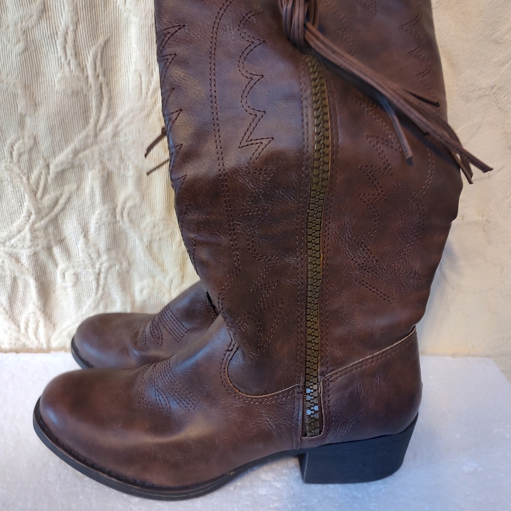 Madden Girl Brown Cowboy Boots 6.5m